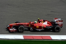 Bahreino GP: penktadienio treniruotės Nr. 1