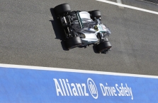 „Pirelli“ neketina atsisakyti padangų bandymų