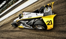 <span style="background:#3f3f3f; color:white; padding: 0 2px">IndyCar</span> Antroje „Indy 500“ kvalifikacijoje greičiausias J. Newgardenas
