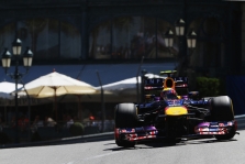 „Red Bull“ nerimą kelia greičio stoka