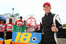 <span style="background:#3f3f3f; color:white; padding: 0 2px">IndyCar</span> Antroje kvalifikacijoje Detroite greičiausias M. Conway‘us