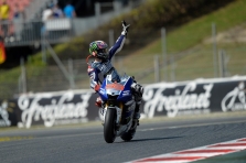 <span style="background:#d5002c; color:white; padding: 0 2px">MotoGP</span> Barselonoje - antroji iš eilės J. Lorenzo pergalė