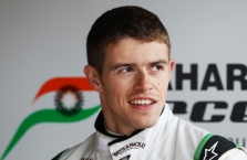 P. di Resta „Ferrari“ ekipoje nedvejodamas pakeistų F. Massą