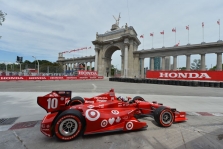 <span style="background:#3f3f3f; color:white; padding: 0 2px">IndyCar</span> „Pole“ Toronte iškovojo D. Franchitti