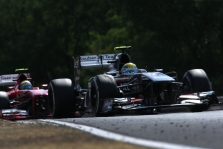 „Sauber“ toliau naudos „Ferrari“ variklius