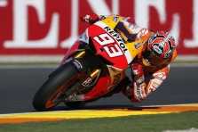 <span style="background:#d5002c; color:white; padding: 0 2px">MotoGP</span> J. Lorenzo nugalėjo finalinėse lenktynėse, M. Marquezas tapo čempionu