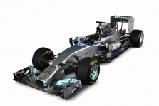 Atskleistas „Mercedes W05“