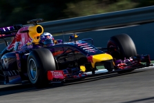 „Red Bull“ pripažįsta padarytas klaidas