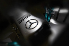 „Mercedes“ sėkmės paslaptis - į dvi dalis padalinta turbina?