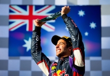 Oficialu: teisėjai diskvalifikavo D. Ricciardo