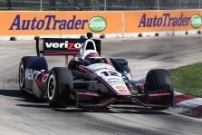 <span style="background:#3f3f3f; color:white; padding: 0 2px">IndyCar</span> Pirmose lenktynėse Detroite triumfavo W. Poweris