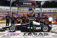 <span style="background:#3f3f3f; color:white; padding: 0 2px">IndyCar</span> W. Poweris Teksase iškovojo „pole“
