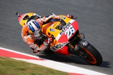 <span style="background:#d5002c; color:white; padding: 0 2px">MotoGP</span> Ispanijoje M. Marquezas krito nuo motociklo, D. Pedrosa iškovojo „pole“