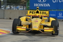 <span style="background:#3f3f3f; color:white; padding: 0 2px">IndyCar</span> Antroje kvalifikacijoje Hiustone greičiausias H. Castronevesas