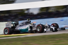 „Mercedes“: dvigubų taškų taisyklė - nesąžininga