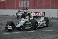 <span style="background:#3f3f3f; color:white; padding: 0 2px">IndyCar</span> Kanadoje - S. Bourdais triumfas