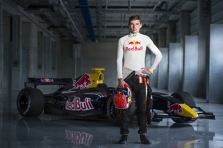 „Renault“ nepatenkinta naująją FIA super licencijos taškų sistema