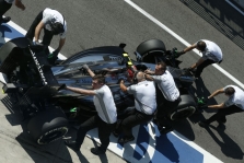 „McLaren“ Silverstoune išbandys bolidą su „Honda“ varikliu
