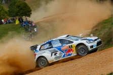 <span style="background:#000000; color:white; padding: 0 2px">WRC</span> Australijoje triumfavo S. Ogier, VW užsitikrino čempionės titulą