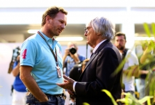 B. Ecclestone‘as: „Red Bull“ variklių problema išspręsta