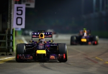 „Red Bull“: „Mercedes“ persvara prieš varžovus mažėja