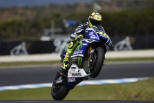 <span style="background:#d5002c; color:white; padding: 0 2px">MotoGP</span> Dramatiškose lenktynėse - antroji V. Rossi pergalė