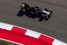 S. Perezas apgailestavo dėl avarijos JAV GP lenktynėse
