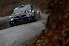 <span style="background:#000000; color:white; padding: 0 2px">WRC</span> Po S. Loebo klaidos į priekį įsiveržė S. Ogier