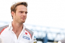 G. van der Garde atsisveikina su lenktynėmis