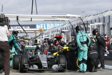 “Mercedes” inžinieriai apie pasiruošimą Malaizijos GP