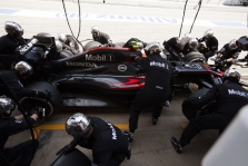 “McLaren” surado neįprastą F. Alonso stabdžių gedimo priežastį