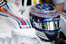 V. Bottas: su “Ferrari” mes galime ir privalome kovoti