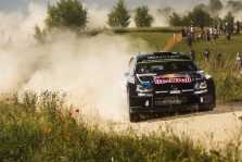 <span style="background:#000000; color:white; padding: 0 2px">WRC</span> Lenkijoje niekam nepavyko įveikti S. Ogier