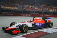 „Manor“ artėja prie susitarimo su „Mercedes“