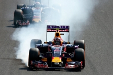 „Ferrari“ atsisakė tiekti jėgaines „Red Bull“ komandai?