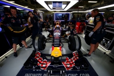 „Red Bull“ variklių tiekėją gali paskelbti Abu Dabyje