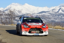<span style="background:#000000; color:white; padding: 0 2px">WRC</span> K. Meeke sėkmingai pradėjo 2016 m. sezoną
