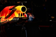„Red Bull“ ketina išbandyti „Halo“ sistemos alternatyvą