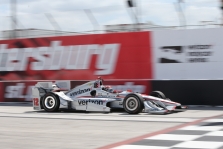 <span style="background:#3f3f3f; color:white; padding: 0 2px">IndyCar</span> W. Poweris iškovojo „pole“ poziciją St. Petersburge vykusioje kvalifikacijoje