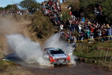 <span style="background:#000000; color:white; padding: 0 2px">WRC</span> Argentinoje J.-M. Latvala patyrė avariją, pirmauja H. Paddonas