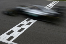FIA su technikos direktoriais aptarė „ryklio pelekus“