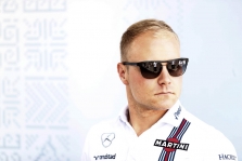 V. Bottas: galiu nugalėti pilotuodamas gerą bolidą