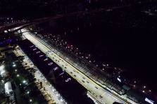 Singapūro GP: penktadienio treniruotė Nr.1