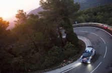 <span style="background:#000000; color:white; padding: 0 2px">WRC</span> Katalonijos ralyje į priekį įsiveržė S. Ogier