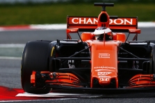 Įtampa „McLaren“ ir „Honda“ santykiuose toliau auga
