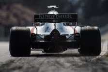 “Force India” reikalauja iš pilotų sulieknėti