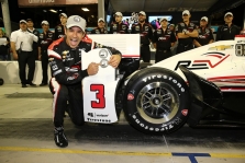 <span style="background:#3f3f3f; color:white; padding: 0 2px">IndyCar</span> Finikse „pole“ poziciją iškovojo H. Castronevesas