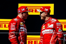 S. Vettelis: „Ferrari“ nenaudoja komandinės taktikos