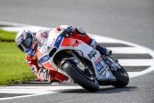 <span style="background:#d5002c; color:white; padding: 0 2px">MotoGP</span> Silverstoune - dar viena A. Dovizioso pergalė
