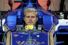 M. Ericssonas derasi su „Sauber“ ir „Williams“